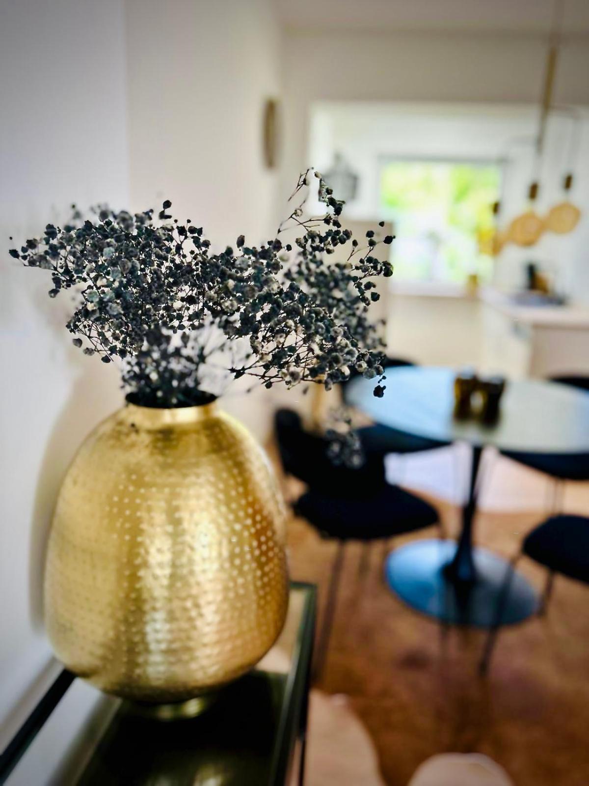 Feelslikehome - Reihenhaus Zwischen Hamburg Und Heide Mit Garten&Garage Neu Wulmstorf Exteriör bild