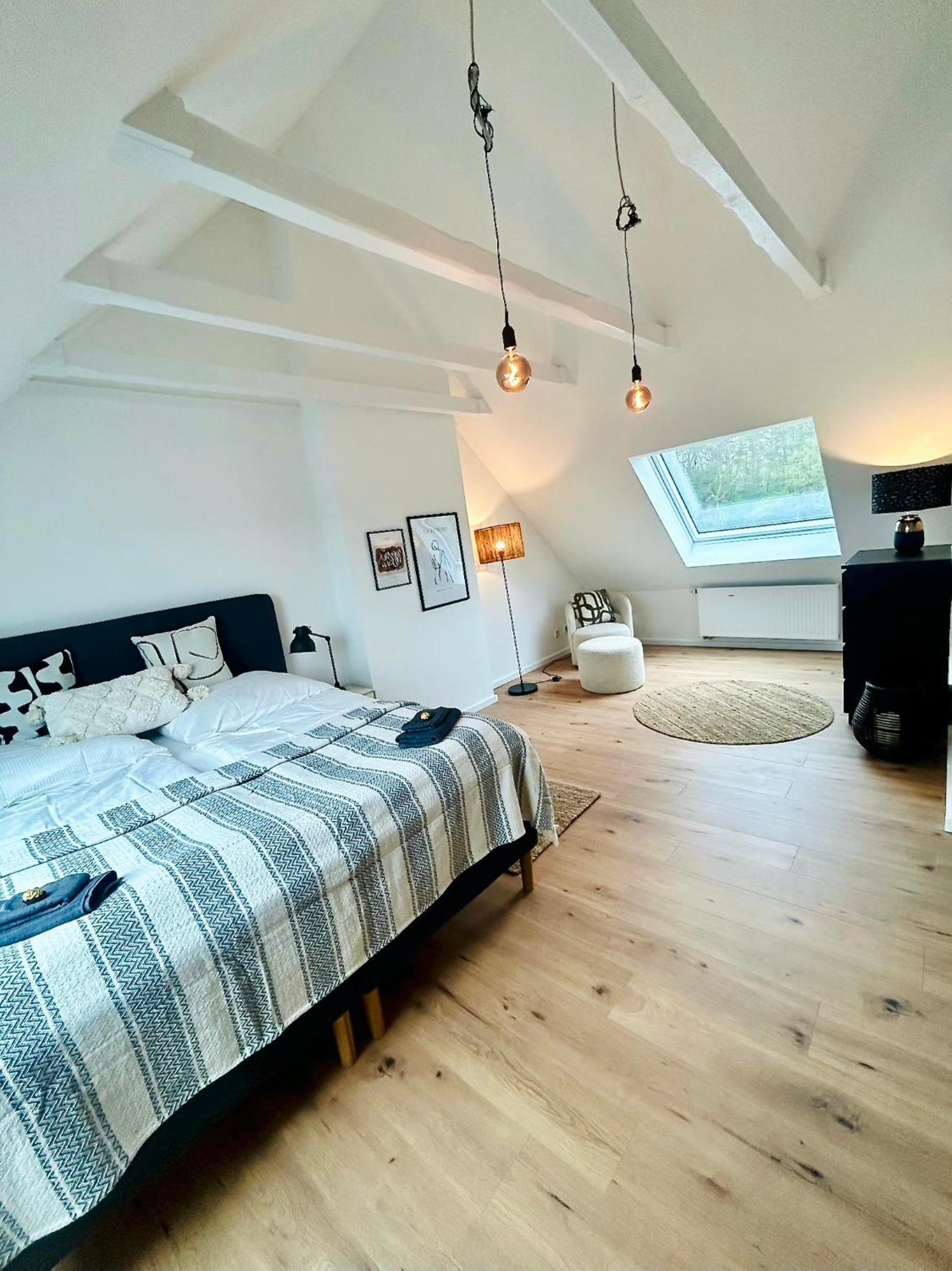 Feelslikehome - Reihenhaus Zwischen Hamburg Und Heide Mit Garten&Garage Neu Wulmstorf Exteriör bild